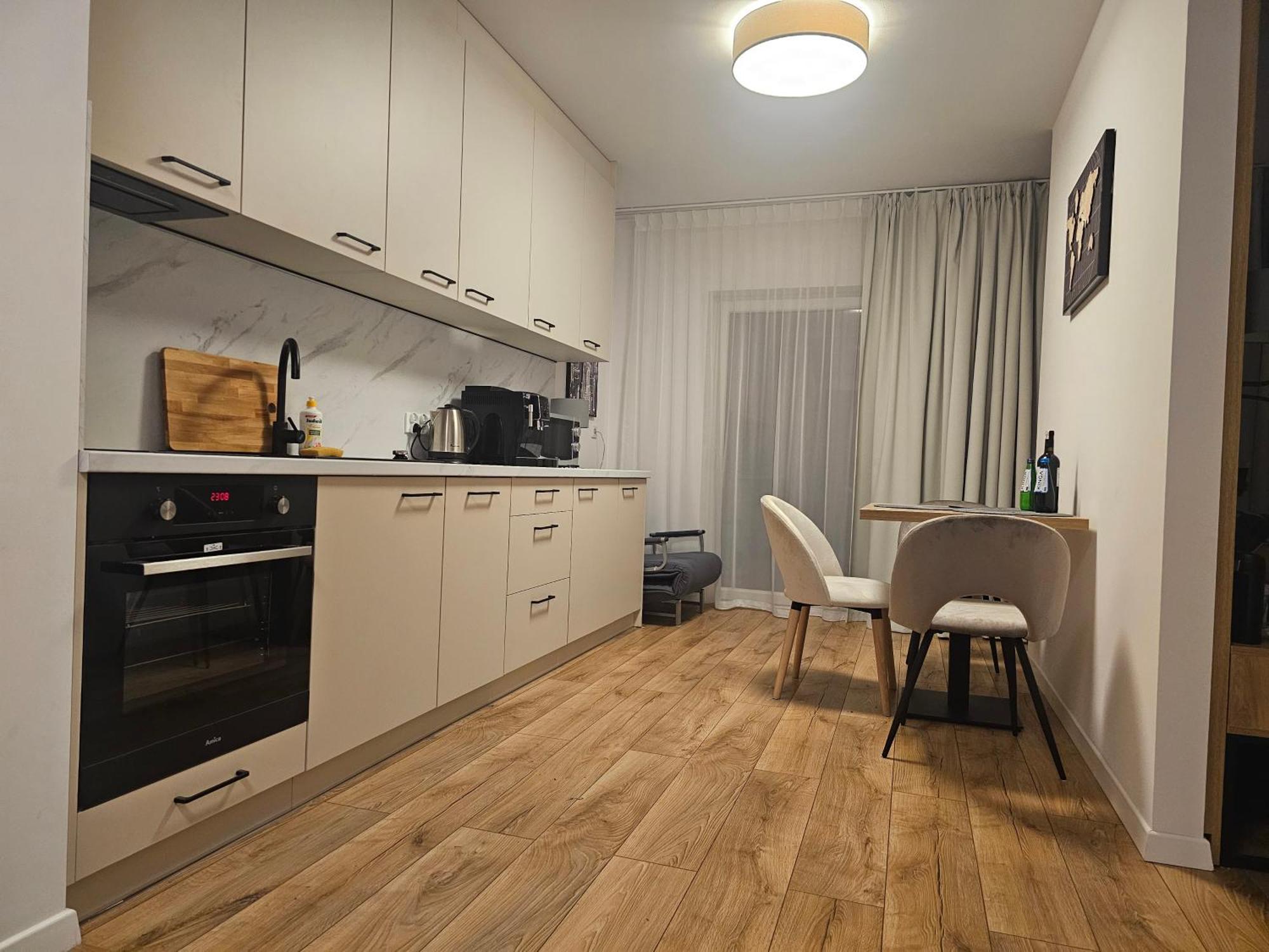 City Sense New Apartments - Main Station And City Center Wrocław Buitenkant foto