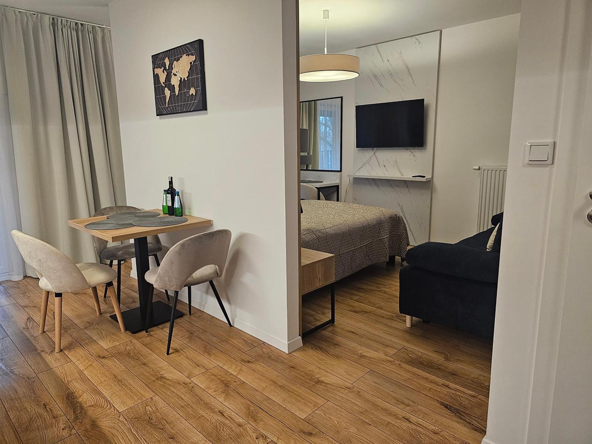City Sense New Apartments - Main Station And City Center Wrocław Buitenkant foto
