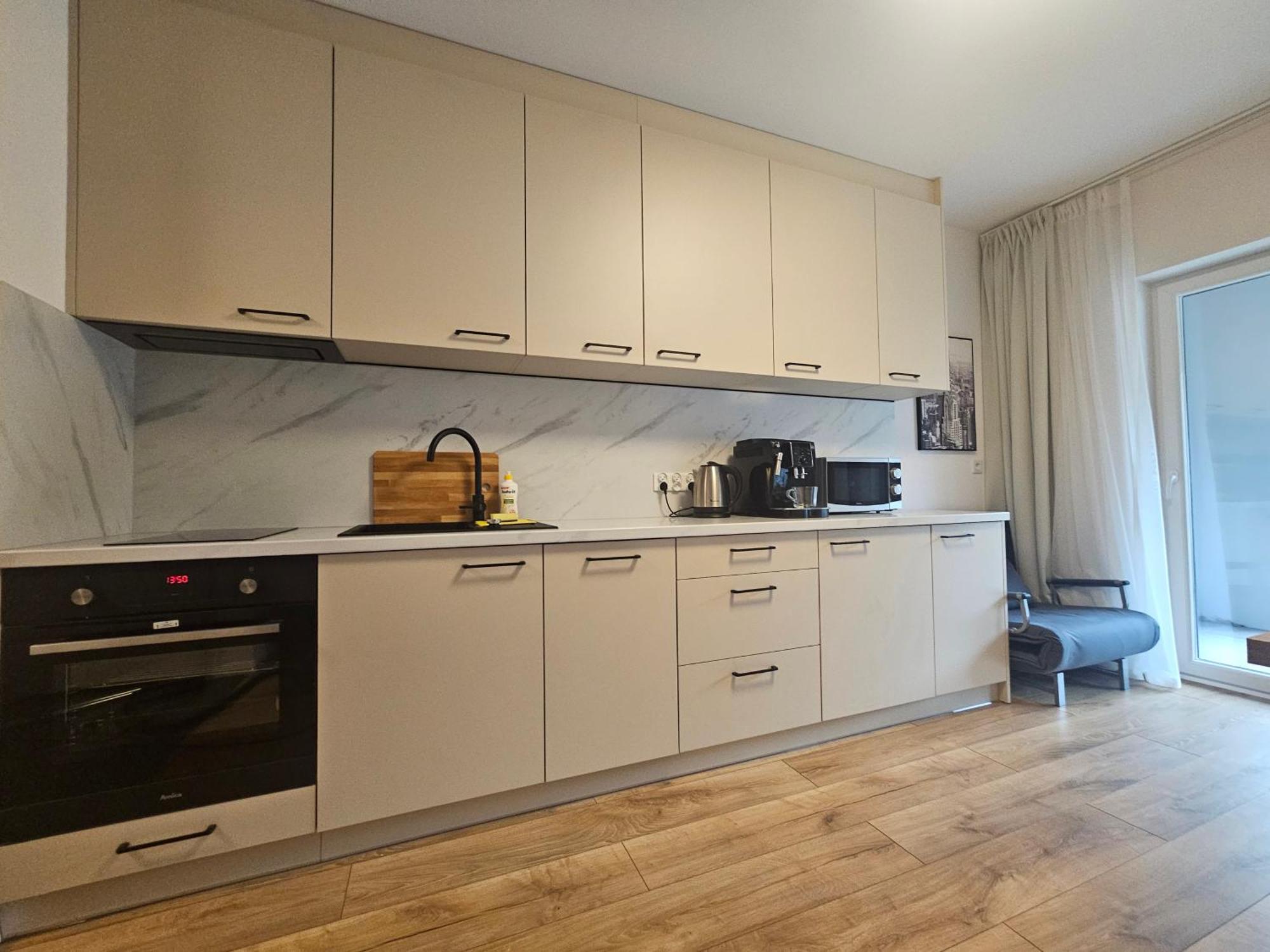 City Sense New Apartments - Main Station And City Center Wrocław Buitenkant foto