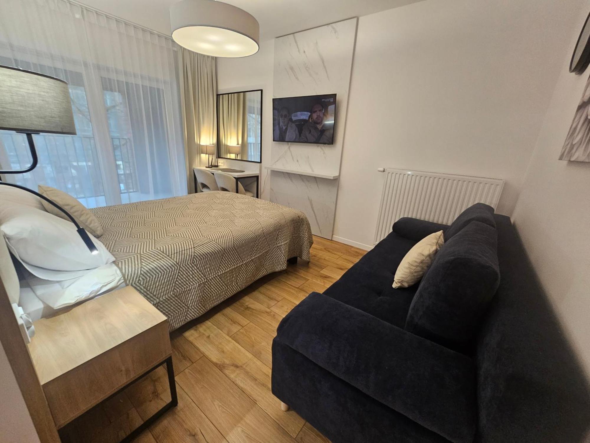 City Sense New Apartments - Main Station And City Center Wrocław Buitenkant foto