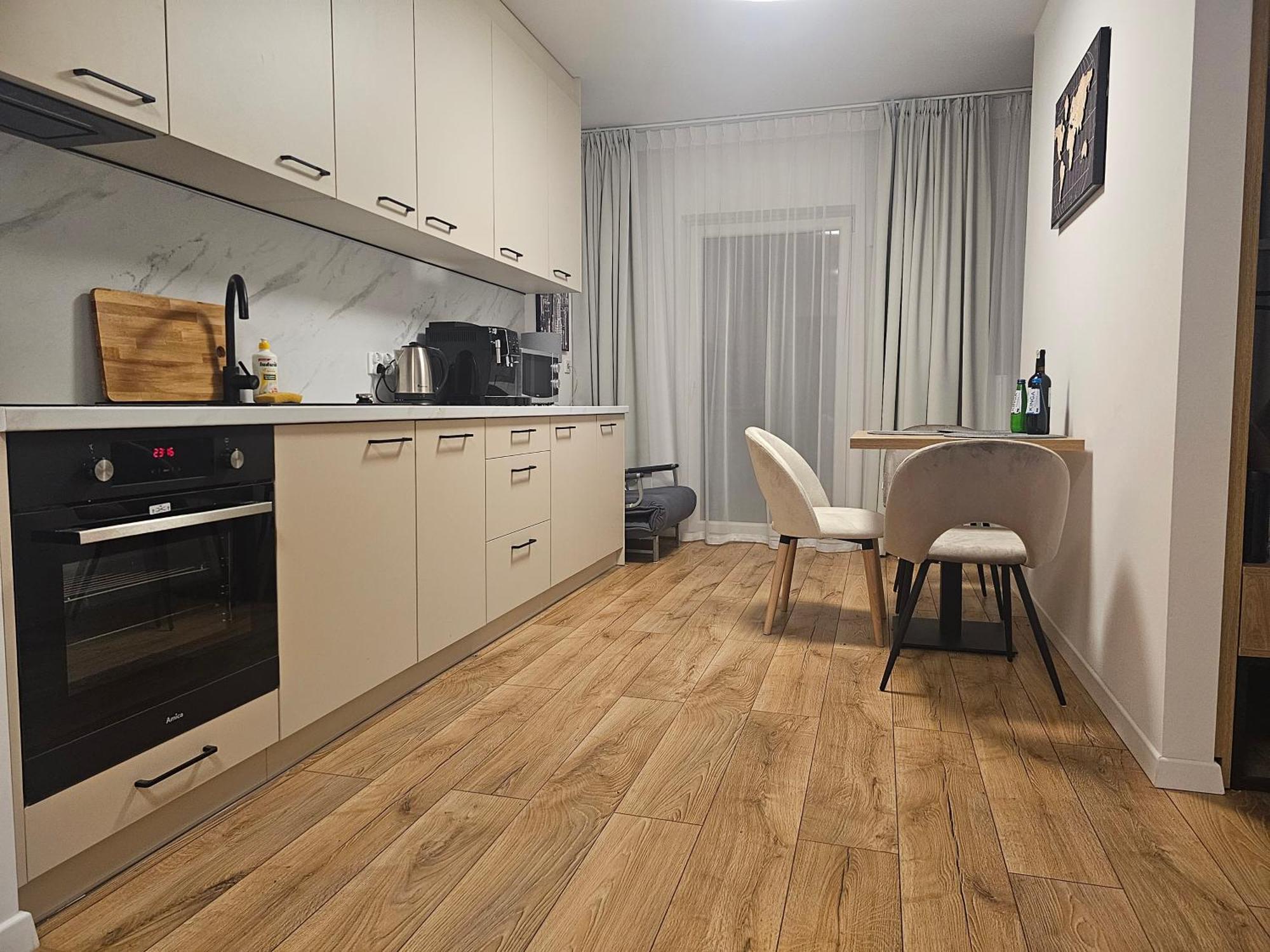 City Sense New Apartments - Main Station And City Center Wrocław Buitenkant foto