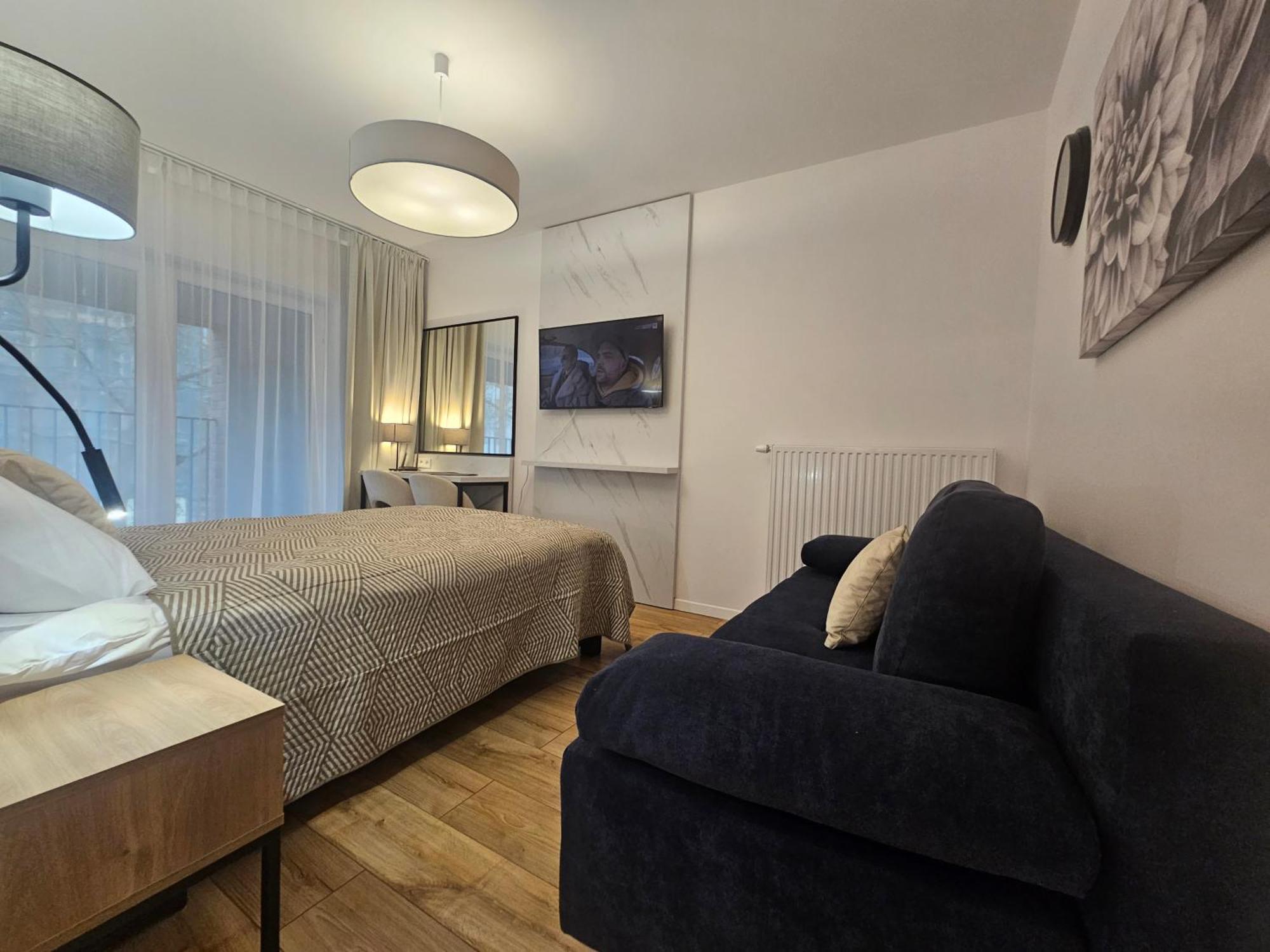 City Sense New Apartments - Main Station And City Center Wrocław Buitenkant foto