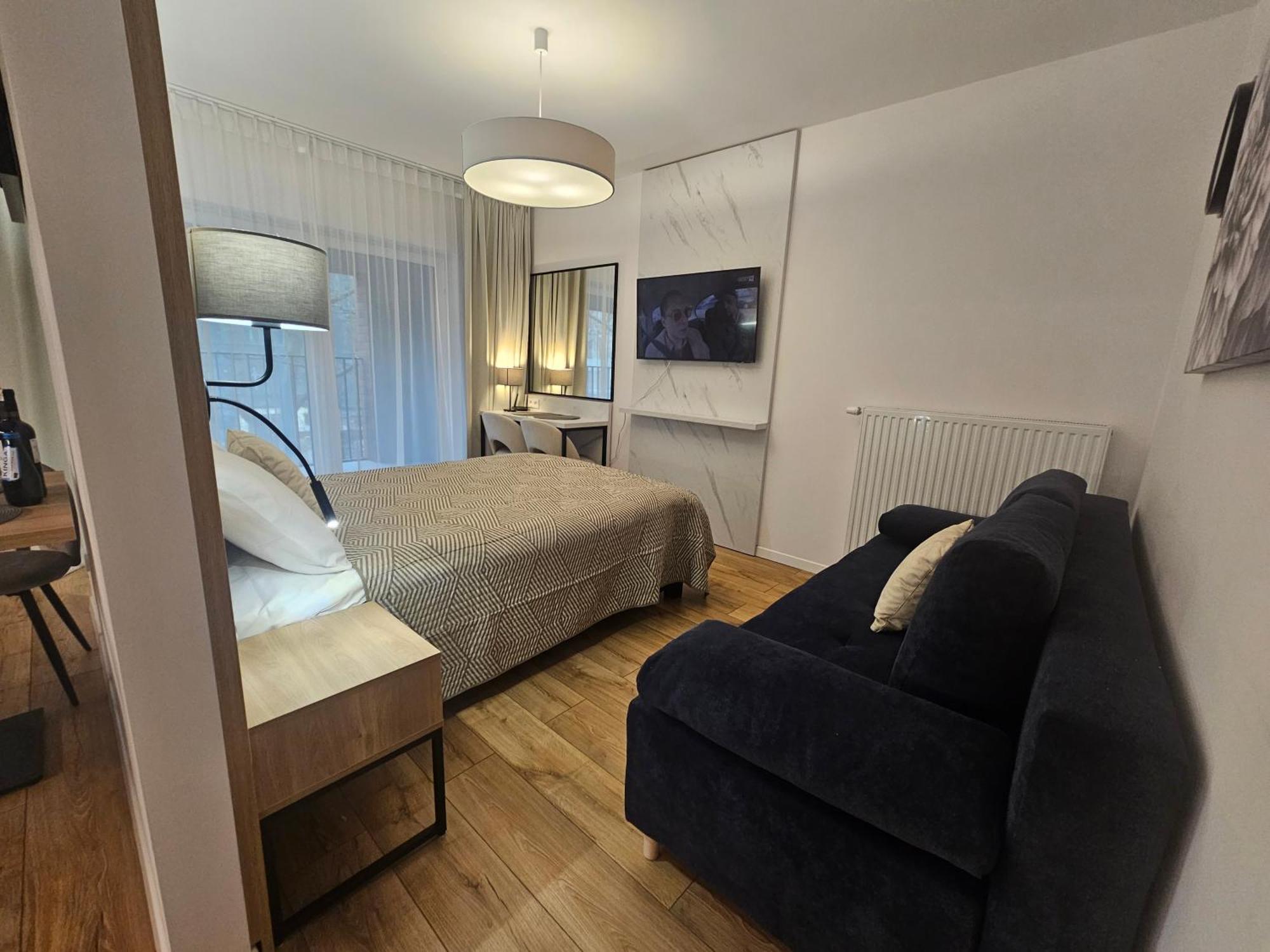 City Sense New Apartments - Main Station And City Center Wrocław Buitenkant foto