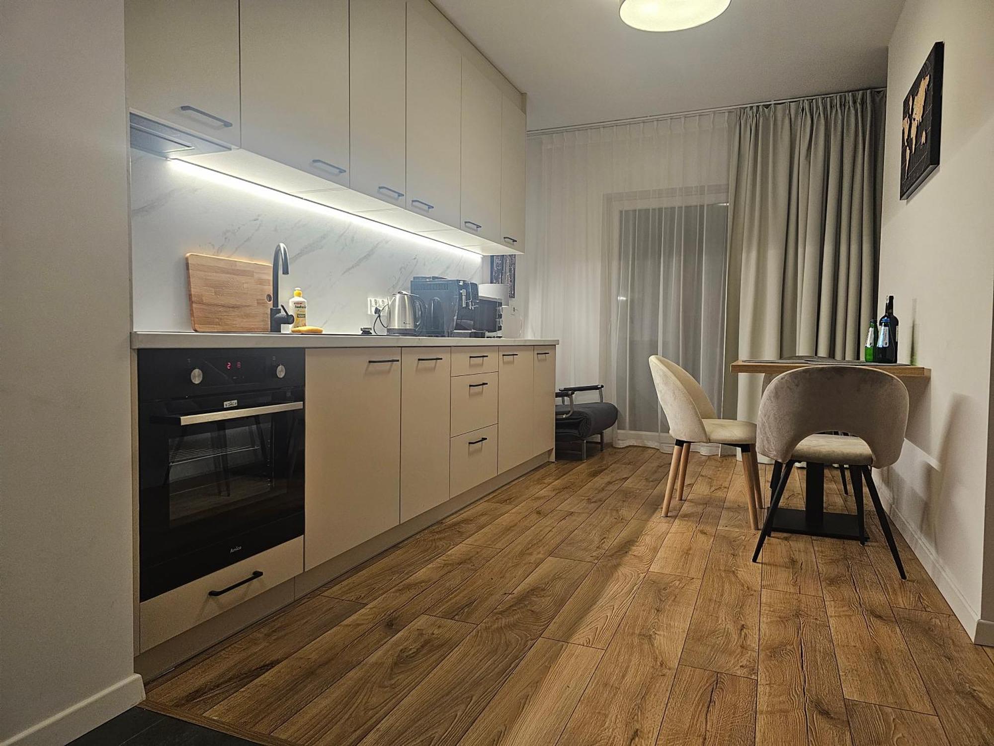 City Sense New Apartments - Main Station And City Center Wrocław Buitenkant foto